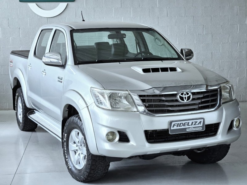 HILUX 3.0 SRV 4X4 CD 16V TURBO INTERCOOLER DIESEL 4P AUTOMÁTICO - 2013 - FARROUPILHA