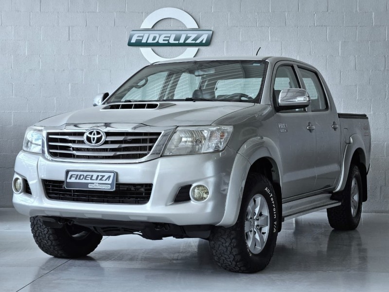 HILUX 3.0 SRV 4X4 CD 16V TURBO INTERCOOLER DIESEL 4P AUTOMÁTICO - 2013 - FARROUPILHA