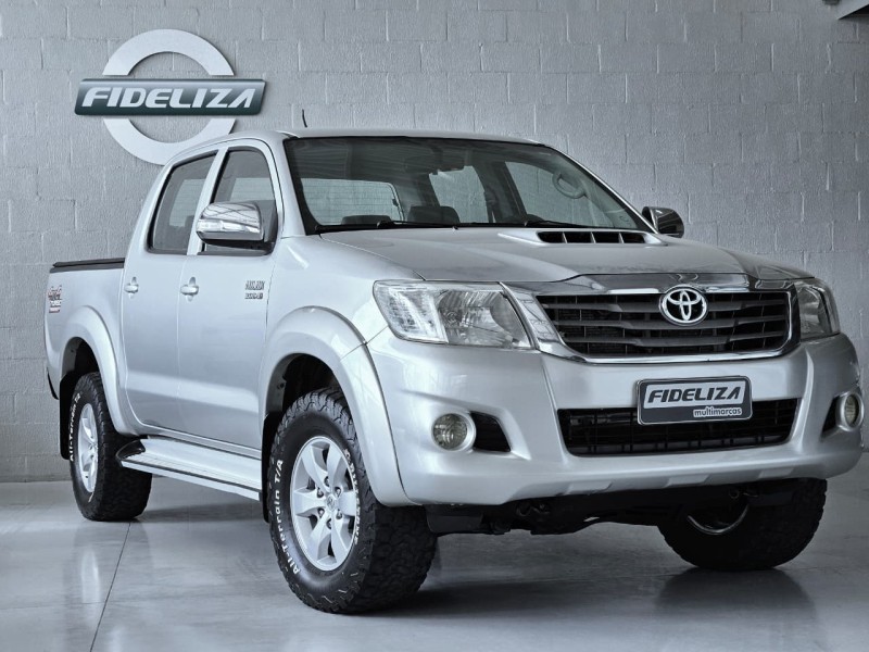 hilux 3.0 srv 4x4 cd 16v turbo intercooler diesel 4p automatico 2013 farroupilha