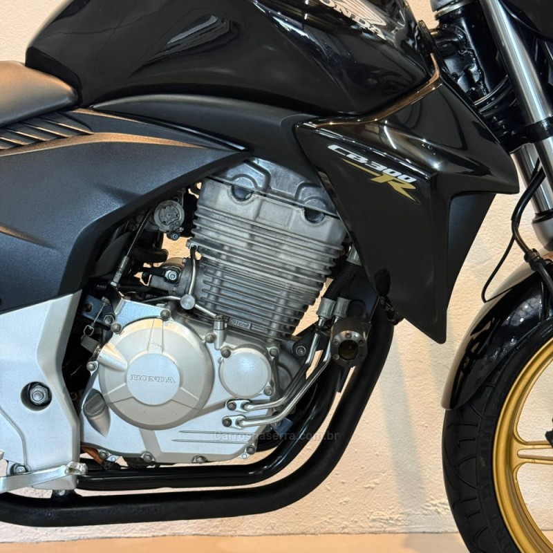 CB 300R  - 2015 - NOVO HAMBURGO