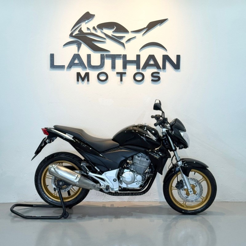 cb 300r  2015 novo hamburgo
