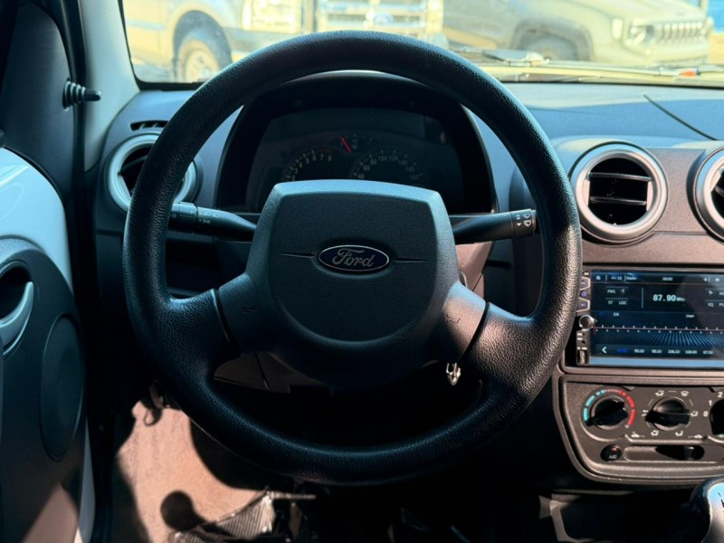 KA 1.0 MPI CLASS 8V FLEX 2P MANUAL - 2013 - LAGOA VERMELHA