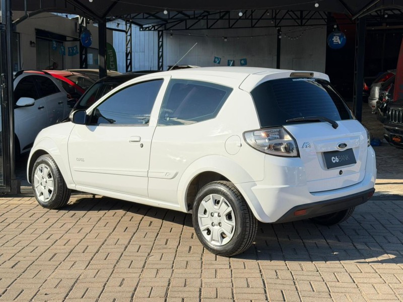 KA 1.0 MPI CLASS 8V FLEX 2P MANUAL - 2013 - LAGOA VERMELHA