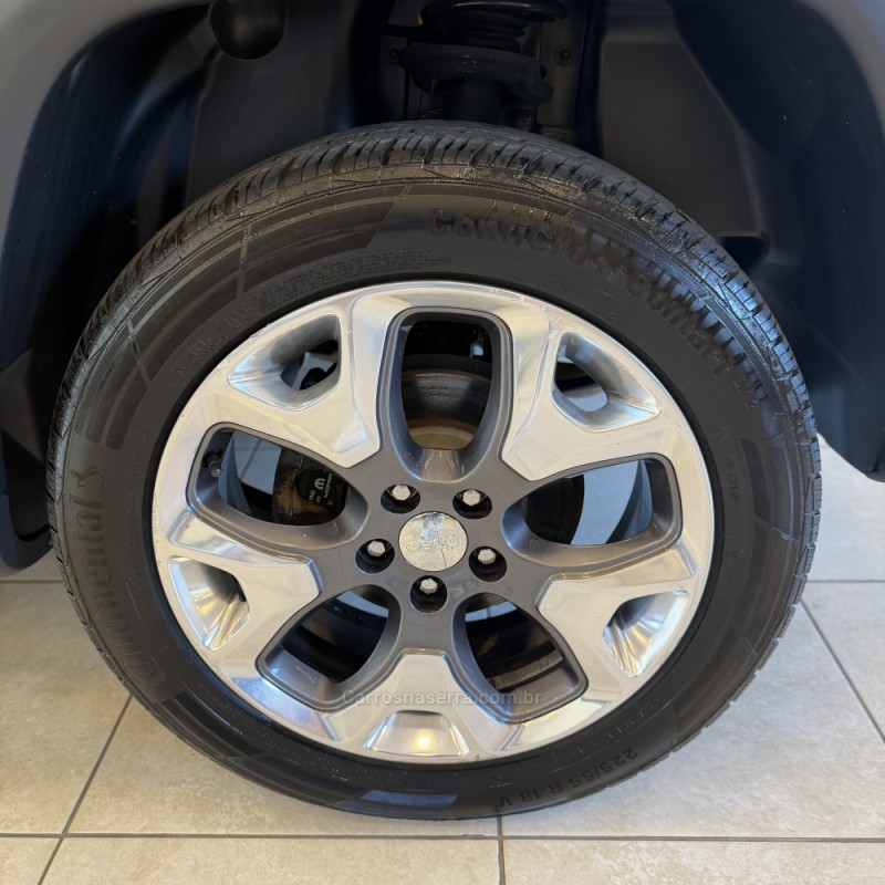 COMPASS 2.0 16V DIESEL LONGITUDE 4X4 AUTOMÁTICO - 2020 - FARROUPILHA