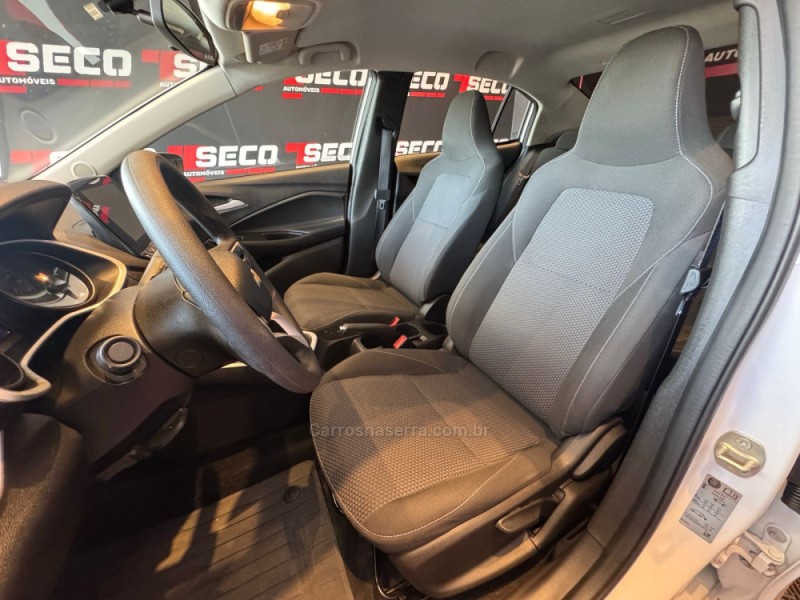 ONIX 1.0 LT 12V FLEX 4P MANUAL - 2023 - PASSO FUNDO
