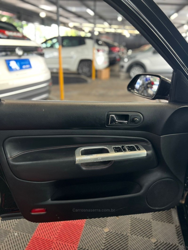 GOLF 1.6 MI SPORTLINE 8V FLEX 4P MANUAL - 2012 - PASSO FUNDO