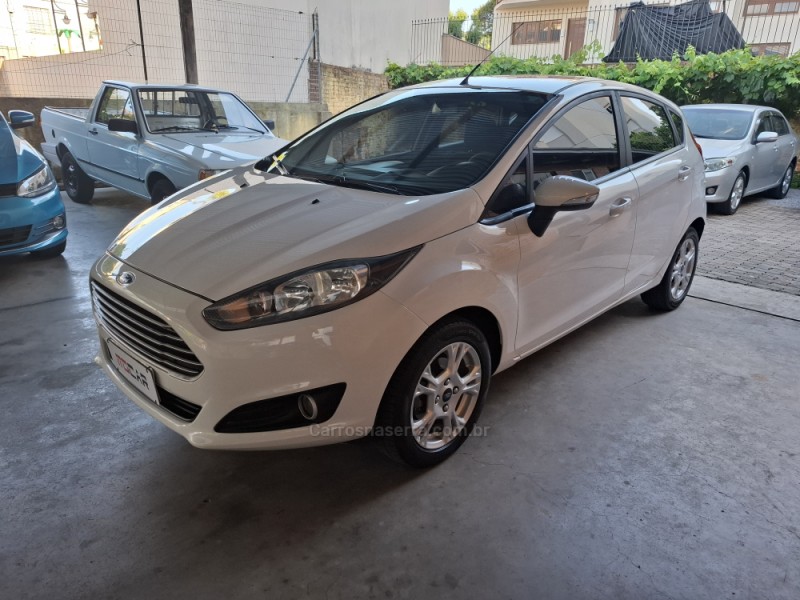 FIESTA 1.6 SE HATCH 16V FLEX 4P MANUAL - 2016 - GARIBALDI