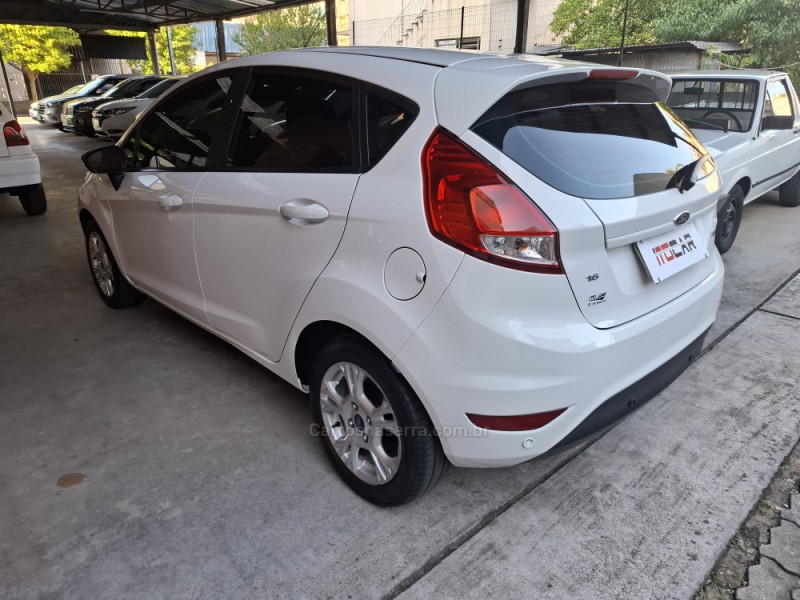 FIESTA 1.6 SE HATCH 16V FLEX 4P MANUAL - 2016 - GARIBALDI