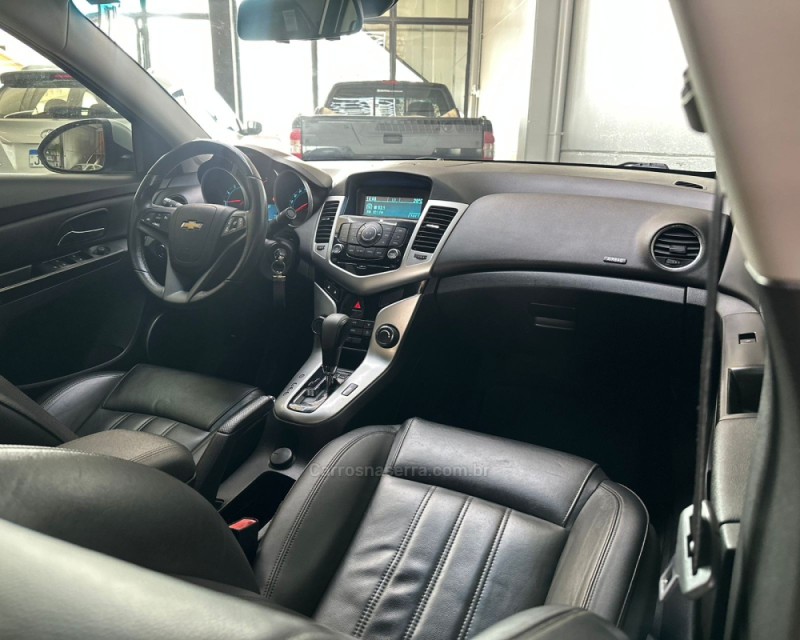 CRUZE 1.8 LT 16V FLEX 4P AUTOMÁTICO - 2015 - VACARIA