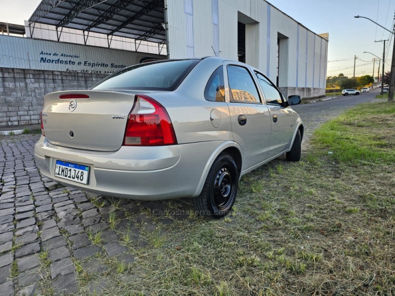 CORSA 1.0 MPFI JOY SEDAN 8V FLEX 4P MANUAL - 2005 - FARROUPILHA