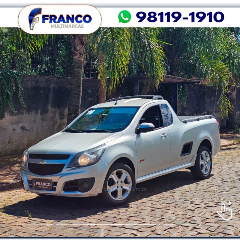 CHEVROLET - MONTANA - 2013/2014 - Prata - R$ 52.900,00