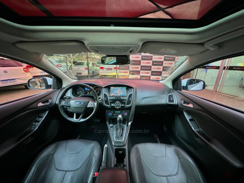 FOCUS 2.0 TITANIUM FASTBACK 16V FLEX 4P AUTOMÁTICO - 2016 - ESTâNCIA VELHA