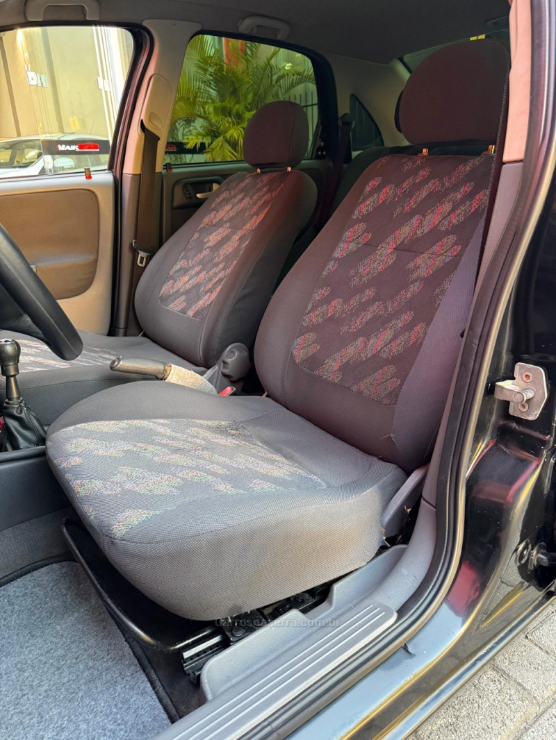 CORSA 1.8 MPFI SEDAN 8V FLEX 4P MANUAL - 2003 - ESTâNCIA VELHA