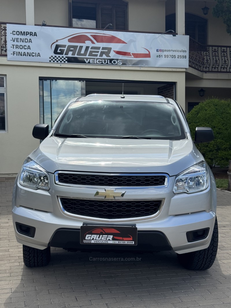 S10 2.4 MPFI LT 4X2 CS 8V FLEX 2P MANUAL - 2015 - ENCANTADO