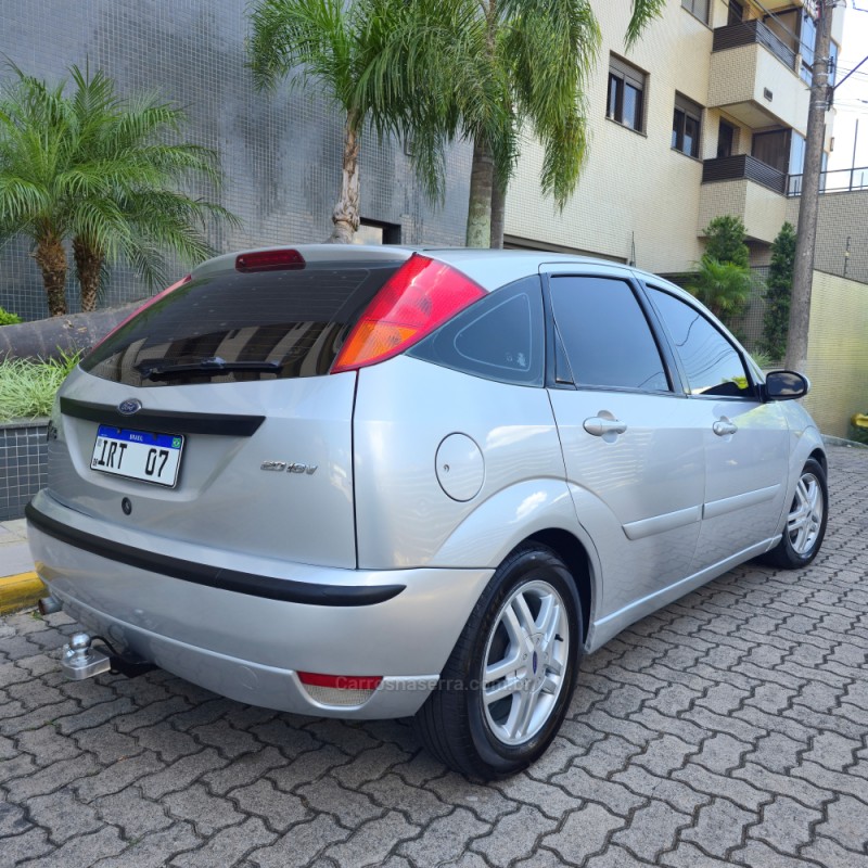 FOCUS 2.0 HC 16V FLEX 4P MANUAL - 2008 - BENTO GONçALVES