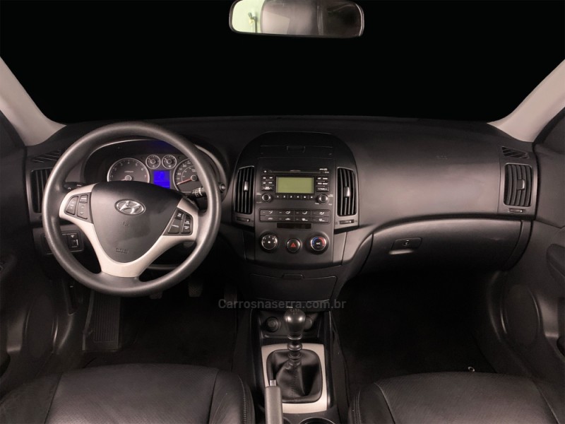 I30 2.0 MPI 16V GASOLINA 4P MANUAL - 2010 - PORTO ALEGRE