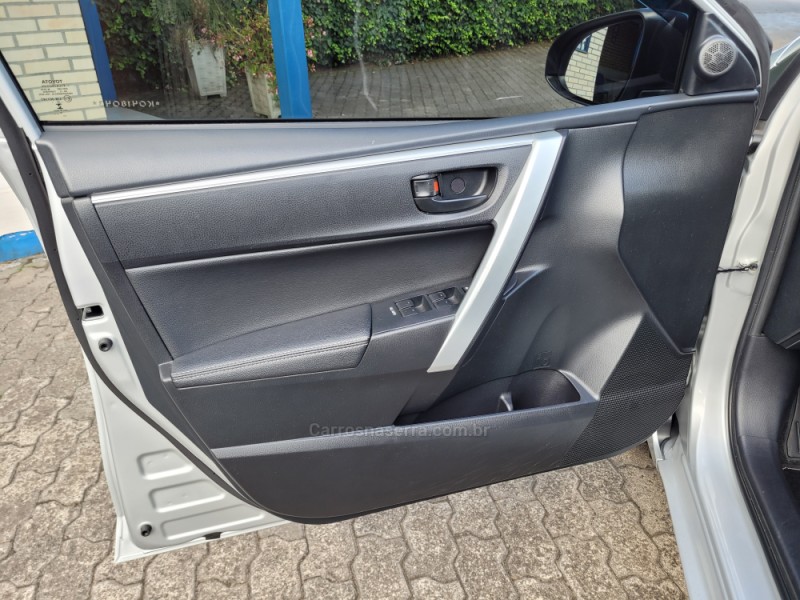 COROLLA 2.0 XEI 16V FLEX 4P AUTOMÁTICO - 2019 - CAXIAS DO SUL