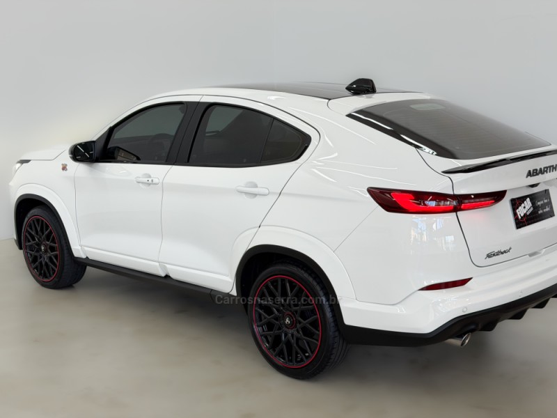 FASTBACK 1.3 ABARTH 270 TURBO FLEX 4P AUTOMÁTICO - 2024 - CAXIAS DO SUL