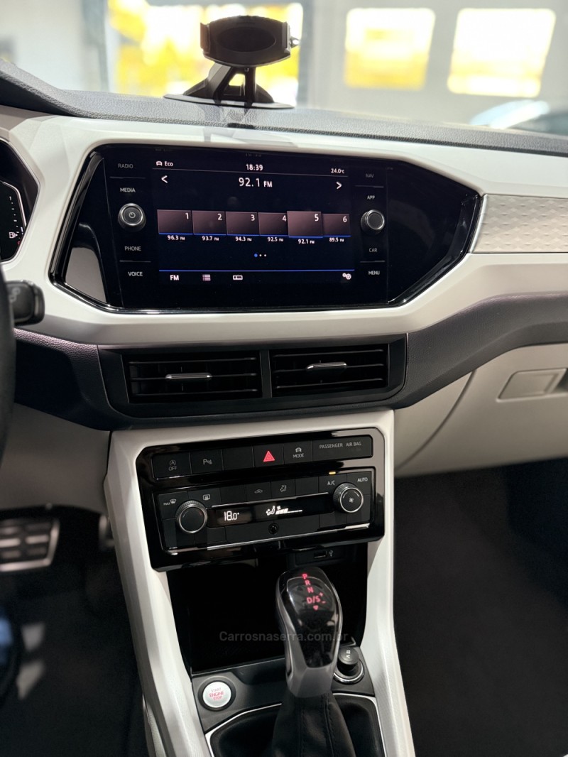 T-CROSS 1.4 HIGHLINE TSI 16V FLEX 4P AUTOMÁTICO - 2020 - ARROIO DO MEIO