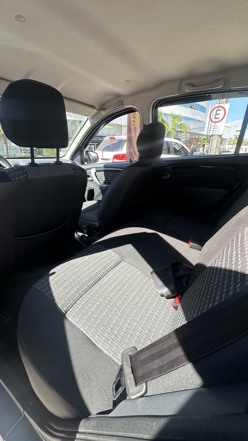 SANDERO 1.6 PRIVILÉGE 8V HI-FLEX 4P MANUAL - 2012 - CAXIAS DO SUL