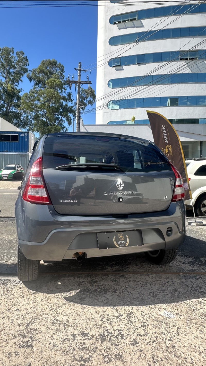 SANDERO 1.6 PRIVILÉGE 8V HI-FLEX 4P MANUAL - 2012 - CAXIAS DO SUL