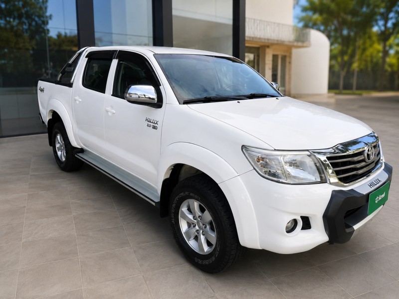HILUX 2.7 SRV 4X4 CD 16V FLEX 4P AUTOMÁTICO - 2015 - CAXIAS DO SUL