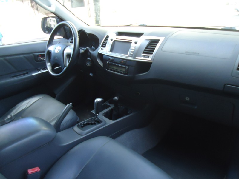 HILUX 2.7 SRV 4X4 CD 16V FLEX 4P AUTOMÁTICO - 2015 - CAXIAS DO SUL