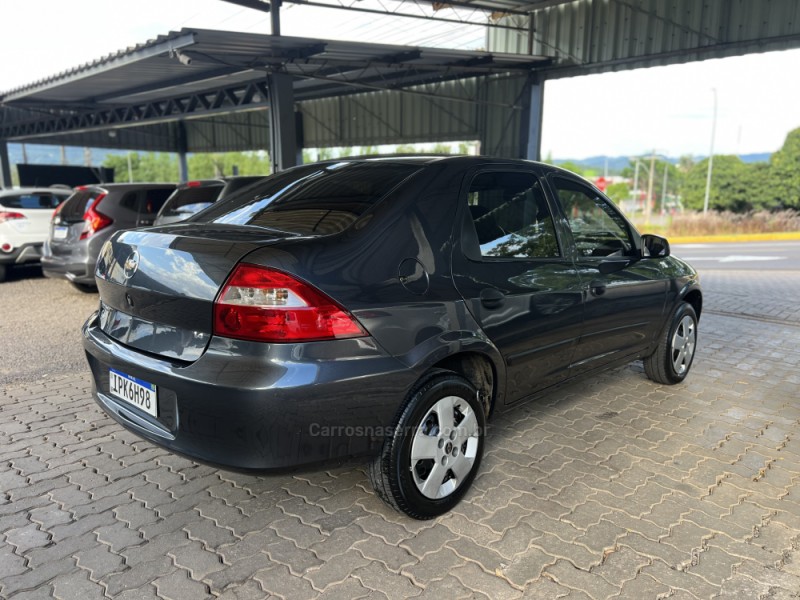 PRISMA 1.4 MPFI JOY 8V FLEX 4P MANUAL - 2009 - BOM PRINCíPIO