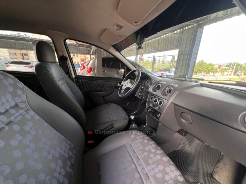 PRISMA 1.4 MPFI JOY 8V FLEX 4P MANUAL - 2009 - BOM PRINCíPIO