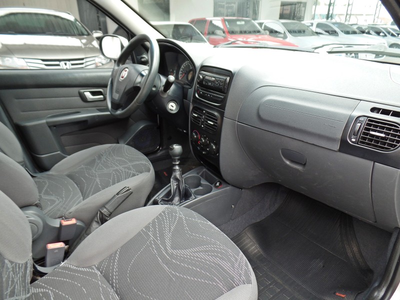 SIENA 1.0 MPI EL 8V FLEX 4P MANUAL - 2015 - CAXIAS DO SUL