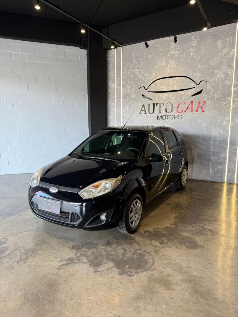 FIESTA 1.0 ROCAM SE 8V FLEX 4P MANUAL - 2014 - CAXIAS DO SUL