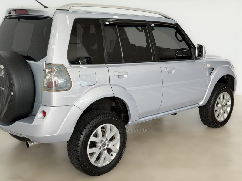 PAJERO TR4 2.0 4X4 16V 140CV FLEX 4P MANUAL - 2012 - CAXIAS DO SUL