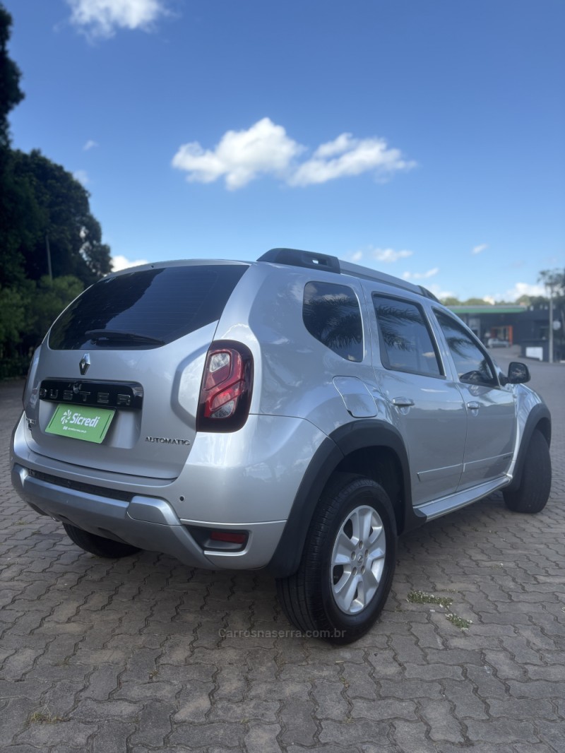 DUSTER 2.0 DYNAMIQUE 4X2 16V FLEX 4P AUTOMÁTICO - 2016 - GARIBALDI