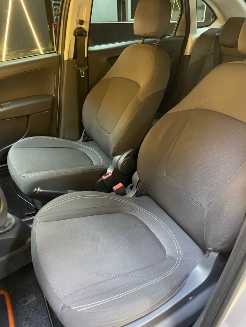 GRAND SIENA 1.0 ATTRACTIVE 8V FLEX 4P MANUAL - 2021 - NOVO HAMBURGO