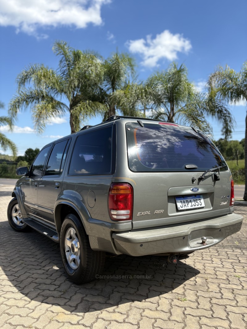 EXPLORER 5.0 LIMITED 4X4 V8 GASOLINA 4P AUTOMÁTICO - 2001 - GARIBALDI