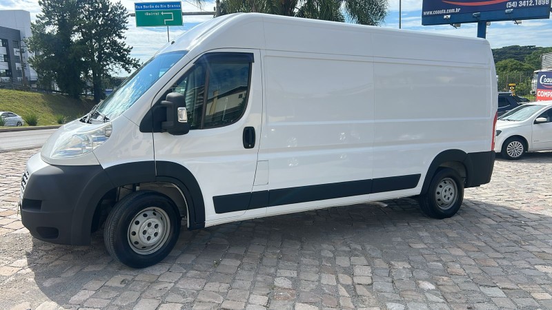 DUCATO 2.3 MAXICARGO 12 16V TURBO DIESEL 4P MANUAL - 2018 - FARROUPILHA