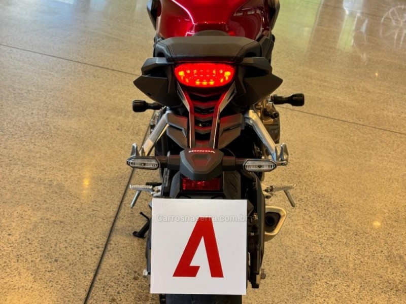 CB 650R  - 2022 - GARIBALDI