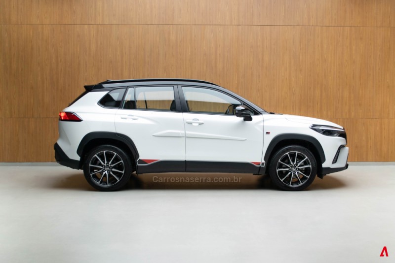 COROLLA 2.0 CROSS GR-S 16V FLEX 4P AUTOMÁTICO - 2024 - GARIBALDI