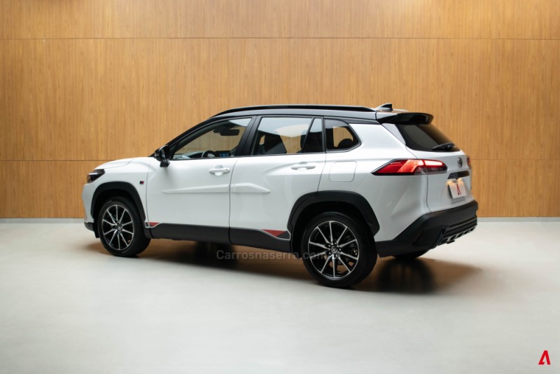 COROLLA 2.0 CROSS GR-S 16V FLEX 4P AUTOMÁTICO - 2024 - GARIBALDI