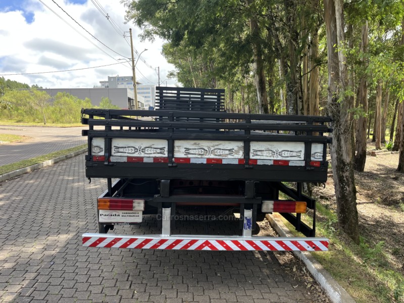 1114  - 1996 - GUAPORé