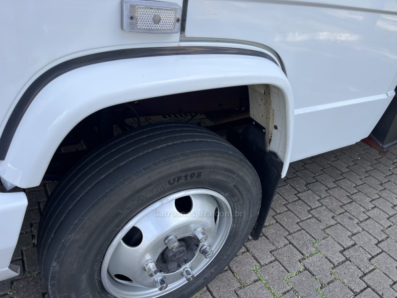 1114  - 1996 - GUAPORé