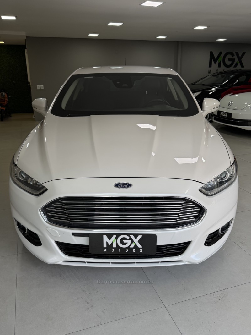 FUSION 2.0 TITANIUM GTDI ECOBOOST FWD GASOLINA 4P AUTOMÁTICO - 2016 - PORTO ALEGRE