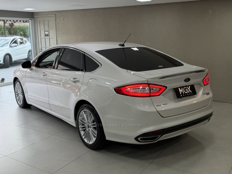 FUSION 2.0 TITANIUM GTDI ECOBOOST FWD GASOLINA 4P AUTOMÁTICO - 2016 - PORTO ALEGRE