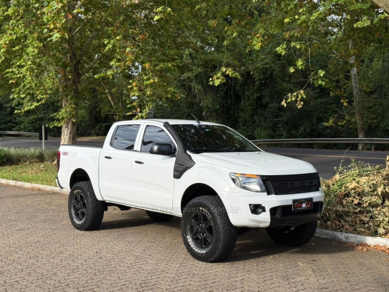 RANGER 2.2 XL 4X4 CD 16V DIESEL 4P MANUAL - 2013 - DOIS IRMãOS