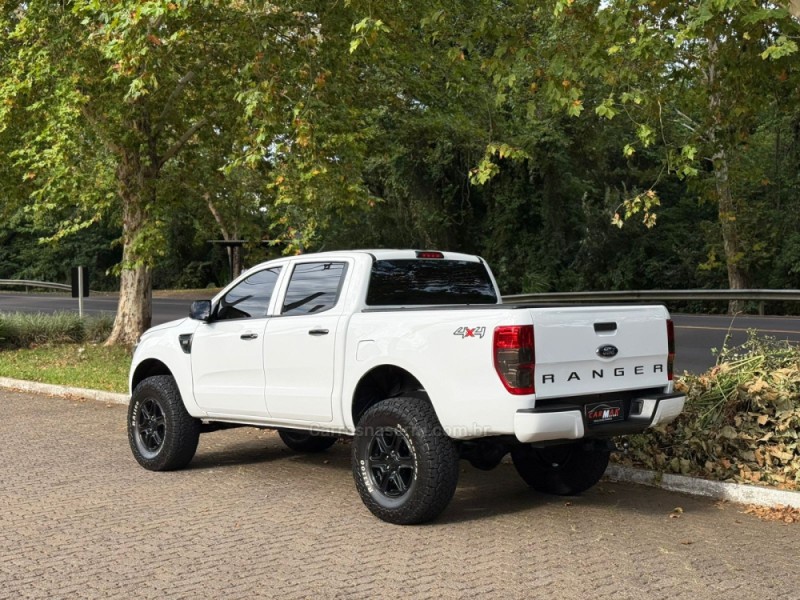 RANGER 2.2 XL 4X4 CD 16V DIESEL 4P MANUAL - 2013 - DOIS IRMãOS