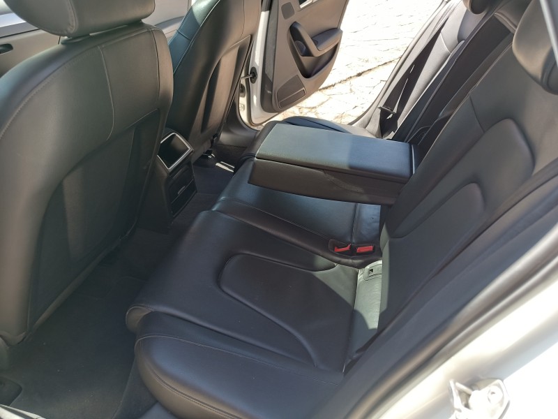 A4 2.0 TFSI AMBIENTE AVANT 180CV GASOLINA 4P MULTITRONIC - 2011 - FLORES DA CUNHA