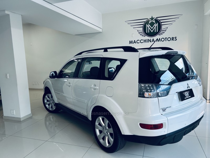 OUTLANDER 2.0 16V GASOLINA 4P AUTOMÁTICO - 2013 - CAXIAS DO SUL