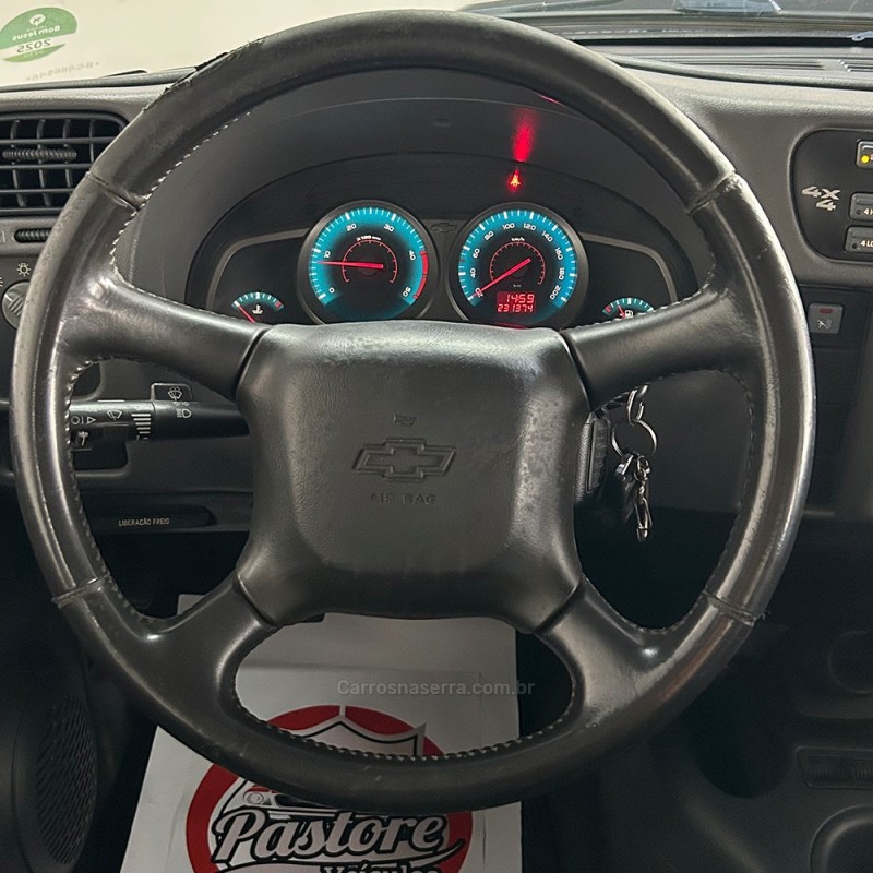 S10 2.8 EXECUTIVE 4X4 CD 12V TURBO ELECTRONIC INTERCOOLER DIESEL 4P MANUAL - 2011 - VACARIA