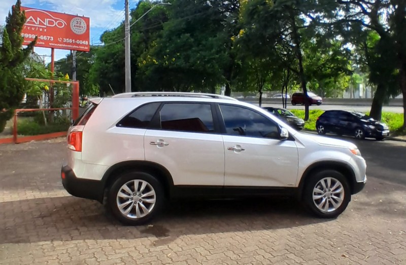 SORENTO 3.5 S.670 V6 4X2 24V GASOLINA 4P AUTOMÁTICO - 2012 - ESTâNCIA VELHA