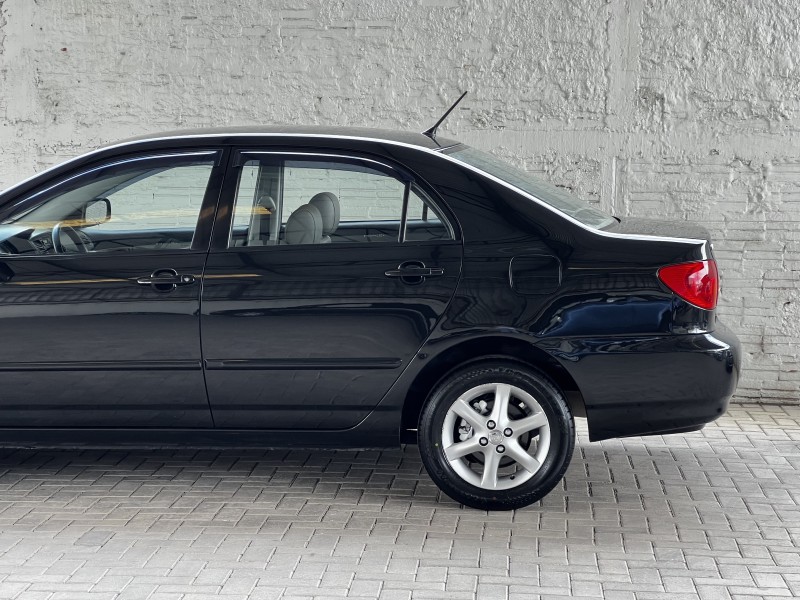 COROLLA 1.8 XEI 16V FLEX 4P AUTOMÁTICO - 2004 - BENTO GONçALVES